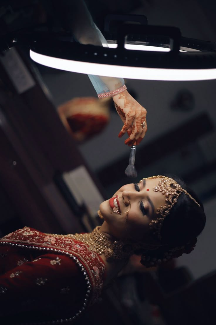 Saree/Dupatta Draping